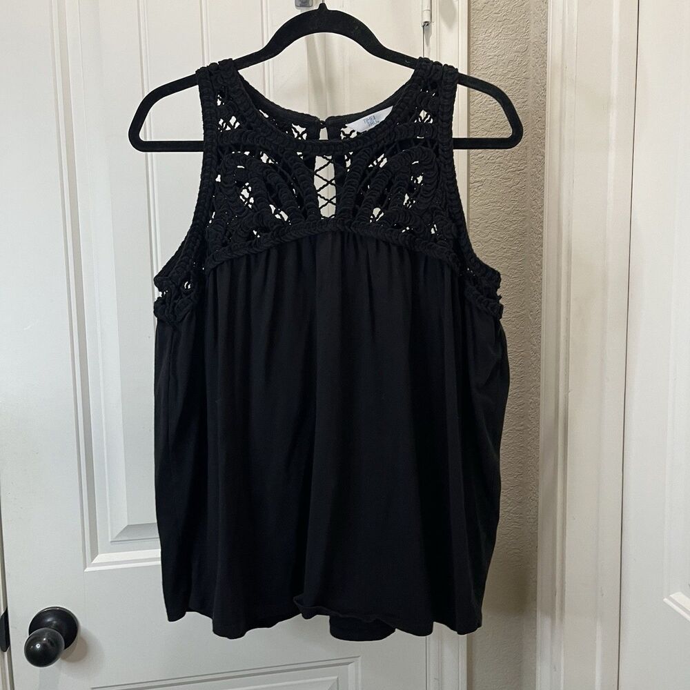 Time & Tru Black Crochet Neck Keyhole Sleeveless Top Blouse Womens Size XL